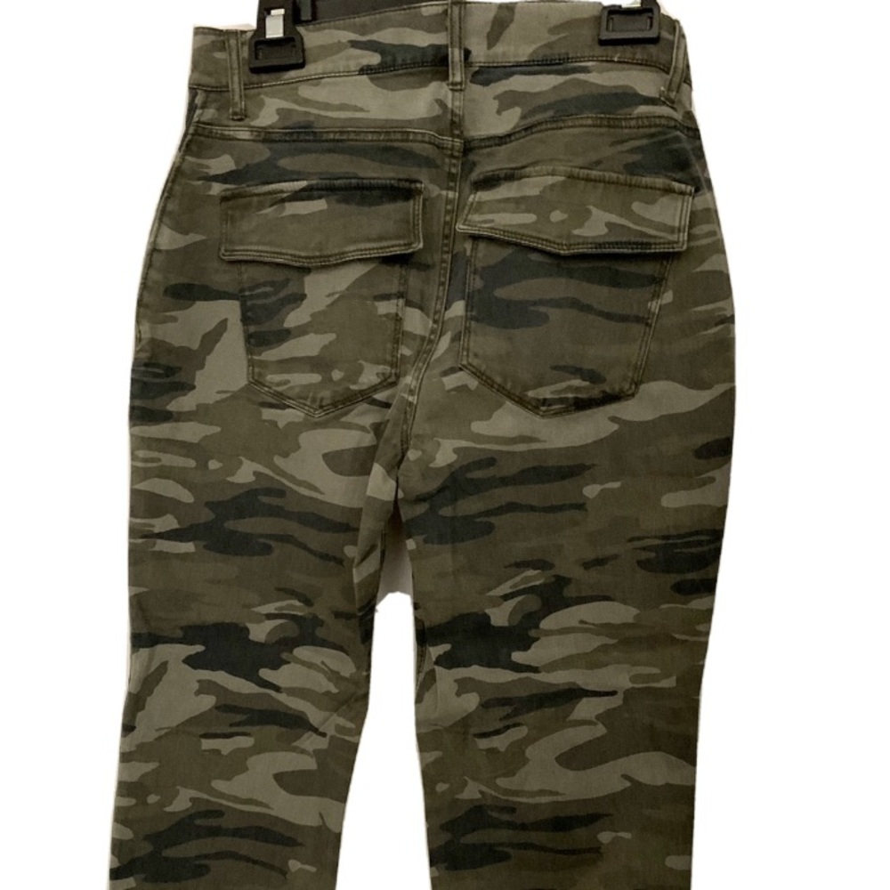 Express Cropped Straight High Rise Jeans - Picture 2 of 3